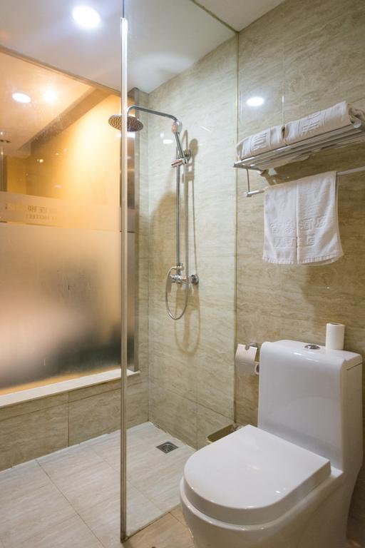 Jitai Hotel - People'S Square Branch Shanghai Exteriör bild